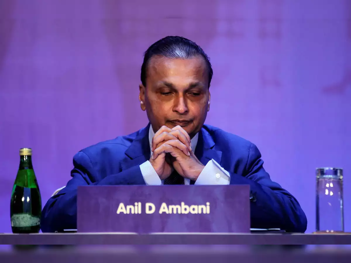 अनिल अंबानी यांच्यावर SEBI चा 5 वर्षांचा प्रतिबंध